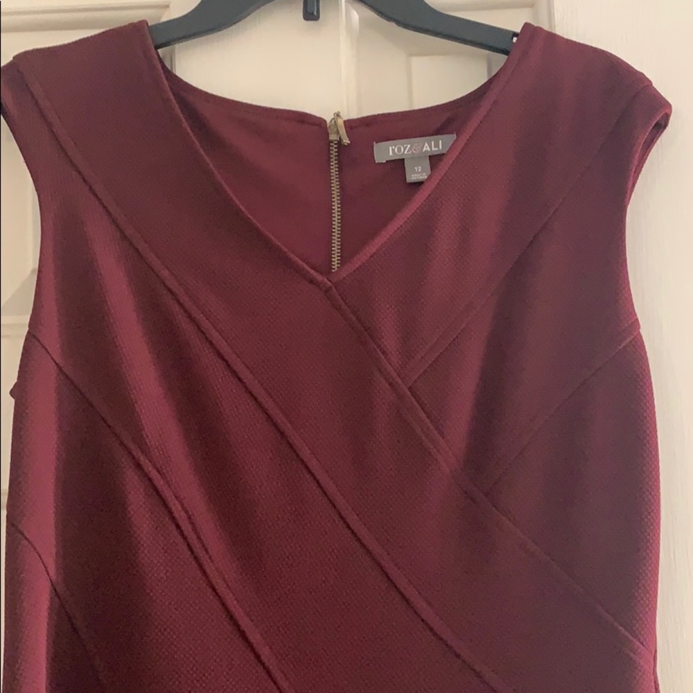 Dress - Picture 2 of 2